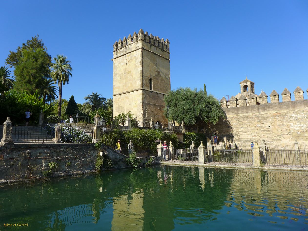 Cordoue 22 Alcazar de los Reyes Christianos les jardins