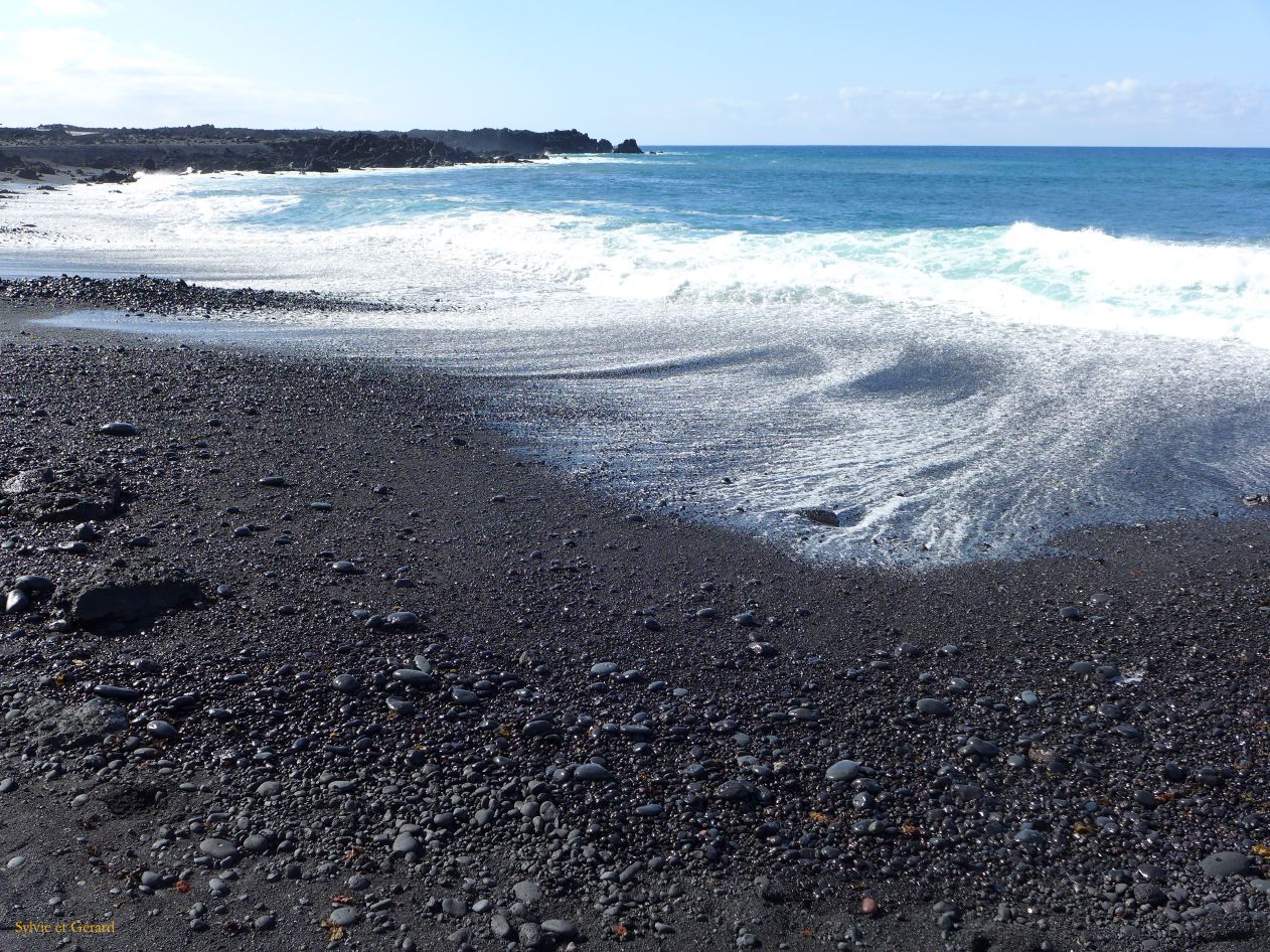 100 Los Hervideros playa Montana Bermeja P1290306