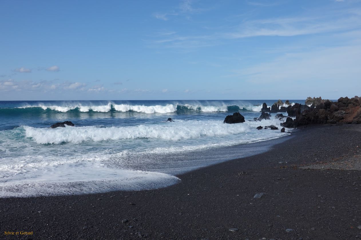 101 Los Hervideros playa Montana Bermeja DSC05254