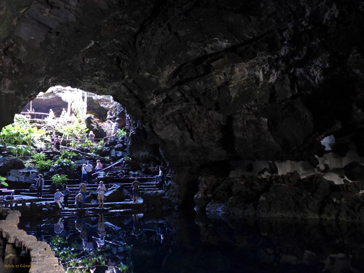 016 Jameos del Agua le tunnel de lave P1280957