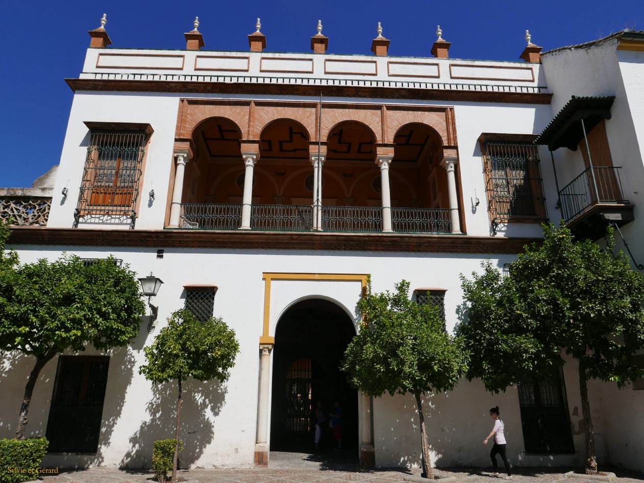 064 Casa de Pilatos patio extérieur 