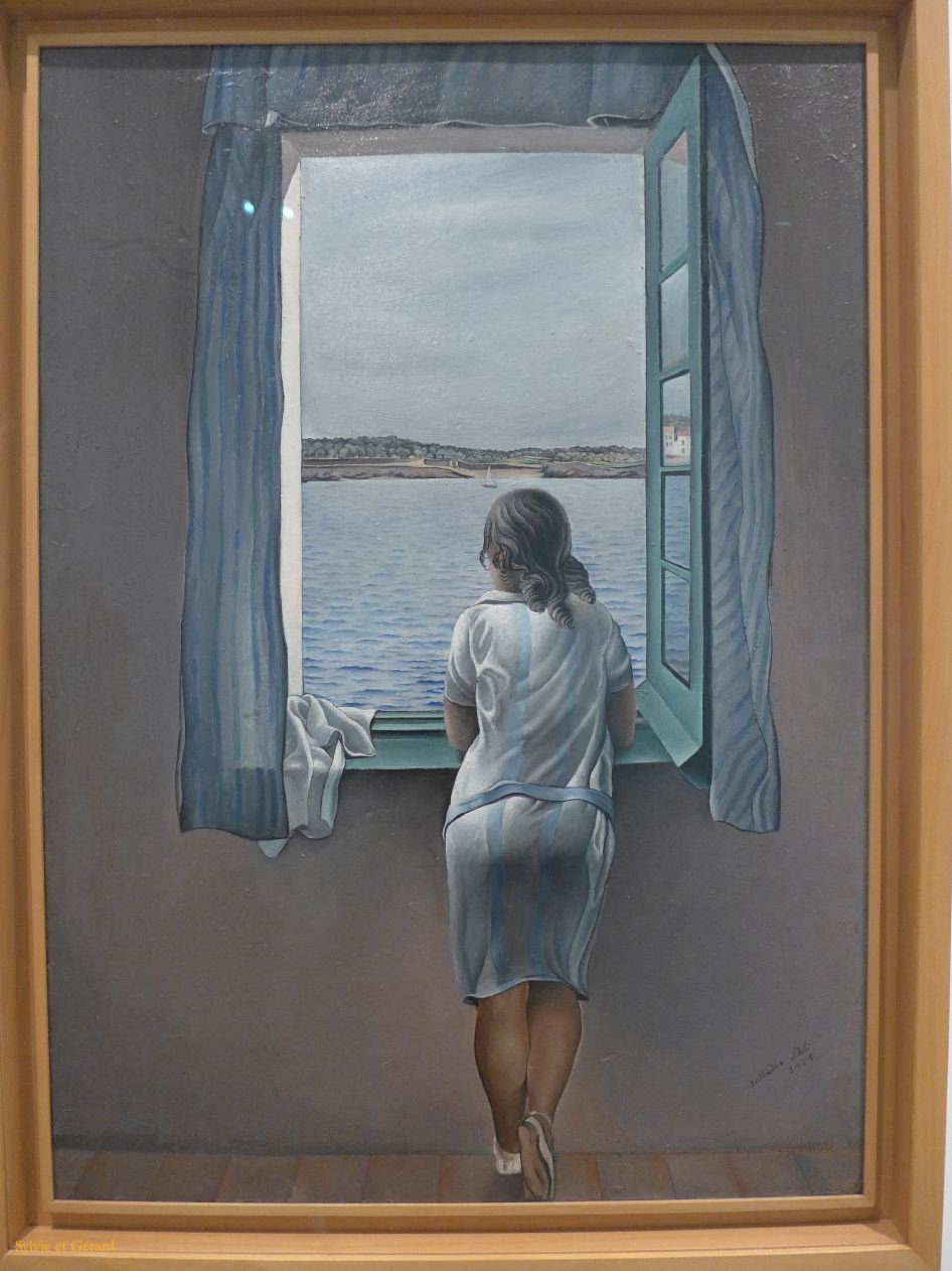 030 El museo Reine Sofia Dali