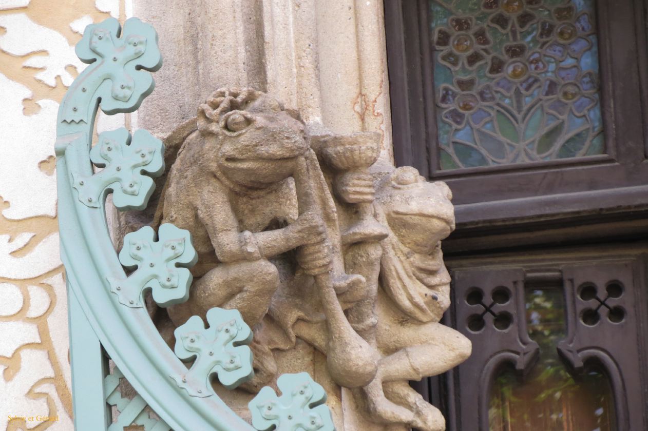 126 Barcelone L'Eixample La Manzana de la Discordia - La Casa Amatller