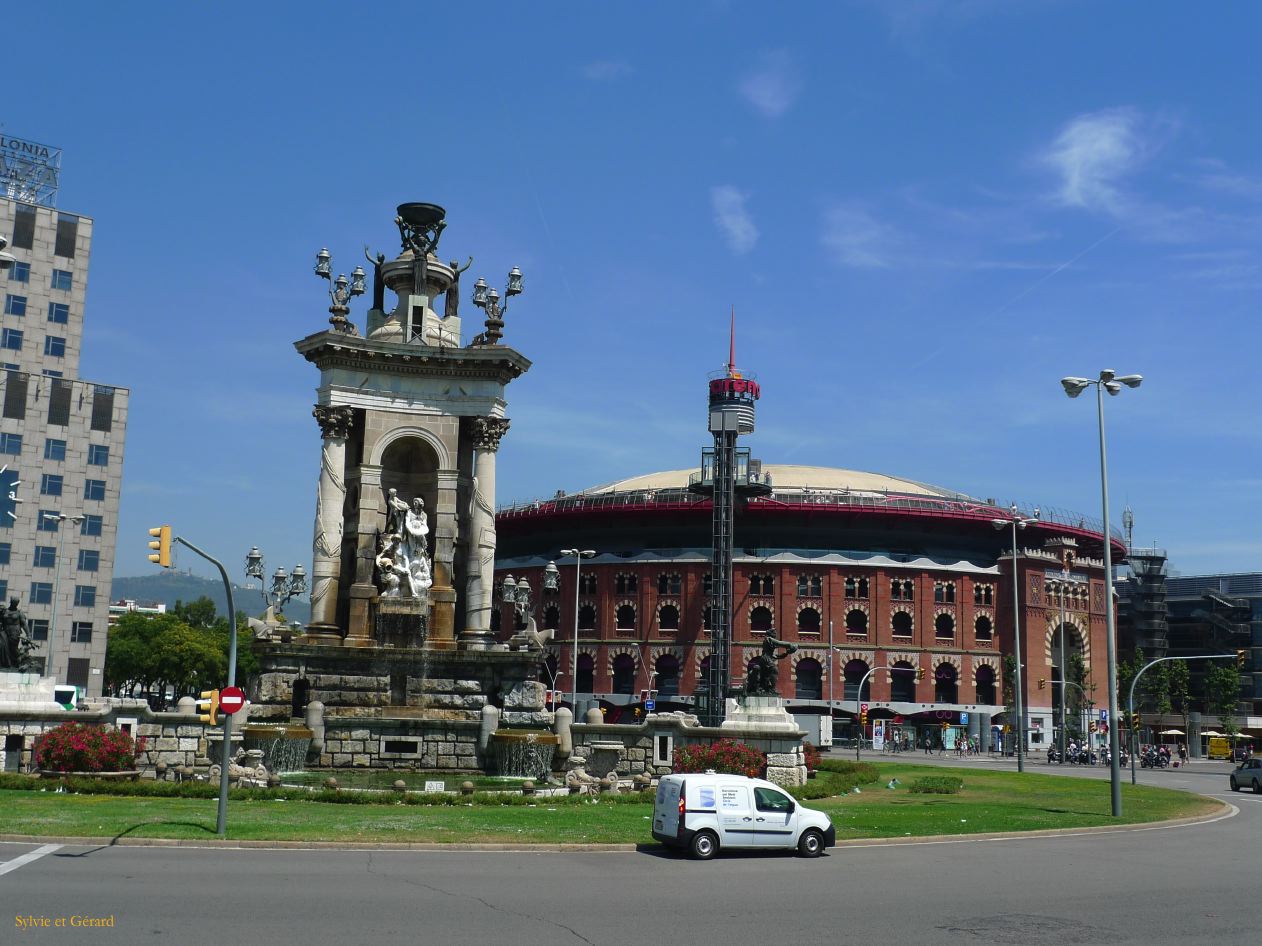 149 Barcelone Monjuic Placa Espanya Las Arenas