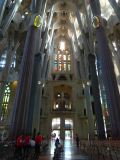 108 Barcelone L'Eixample La Sagrada Familia l'intérieur