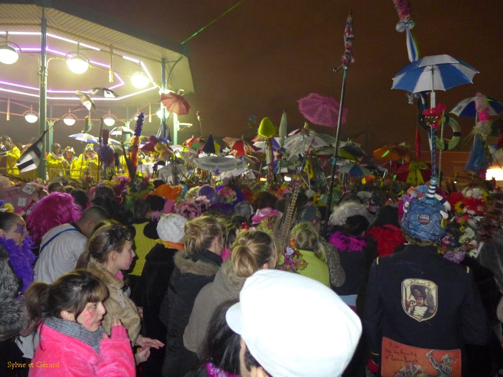 58 la trique re joue tous les airs du carnaval