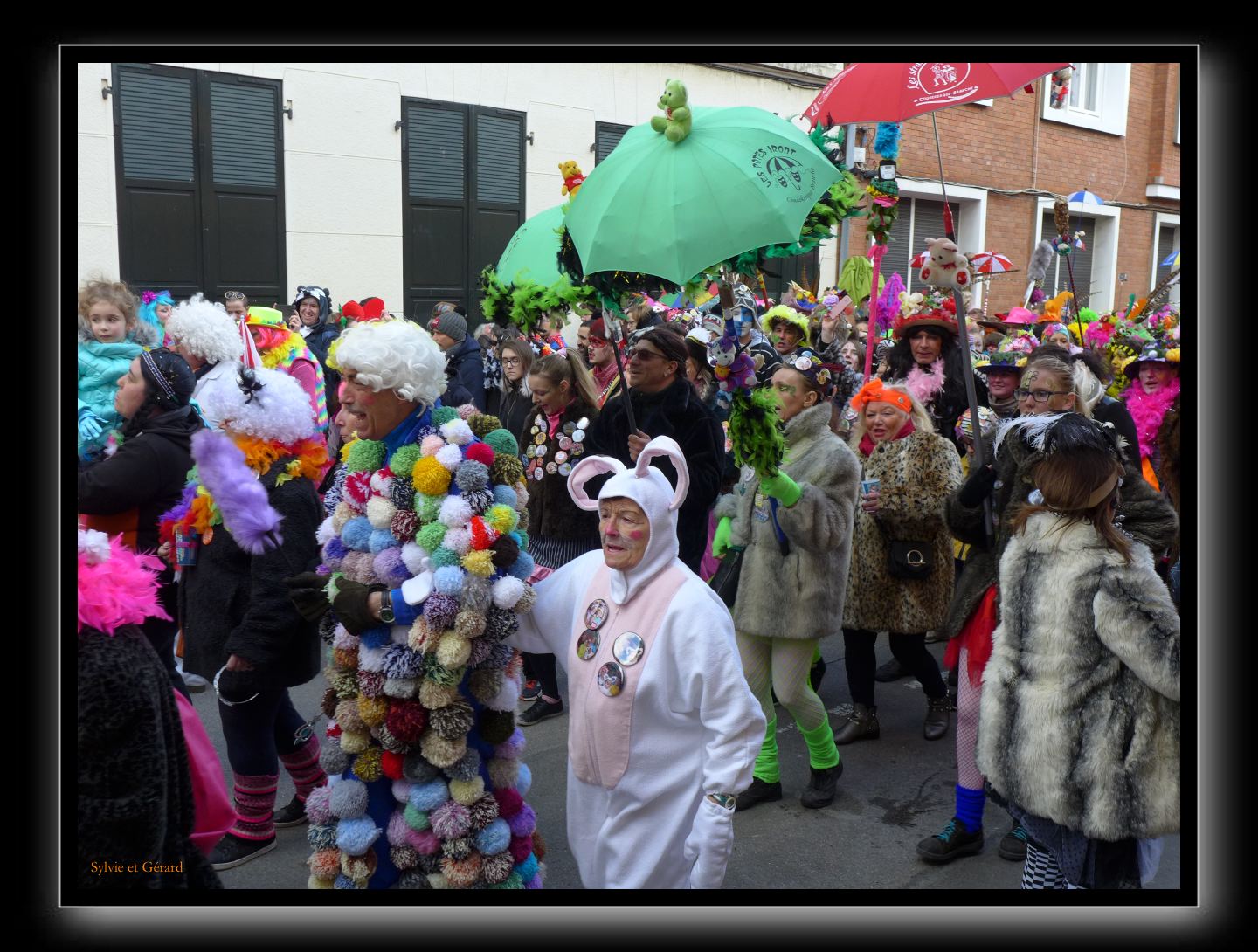 Dunkerque Centre Ville 25 carnavaleux en route pour le chahut