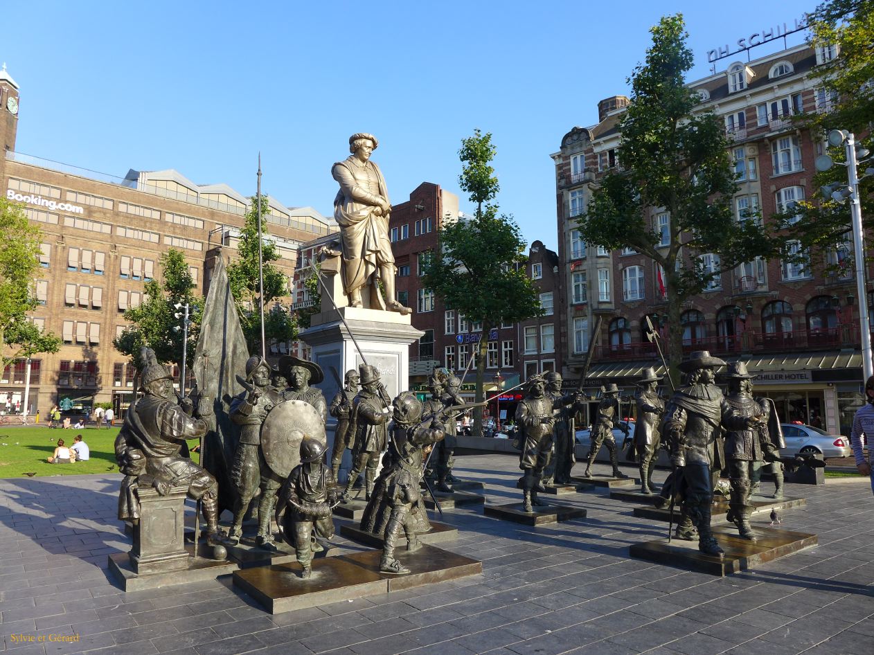 045 Place Rembrandt