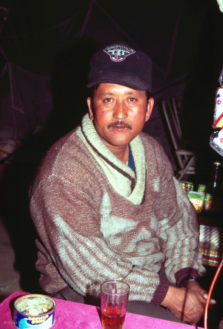 F 26 Ladhak Leh-Manali Highway Inde 1995-178