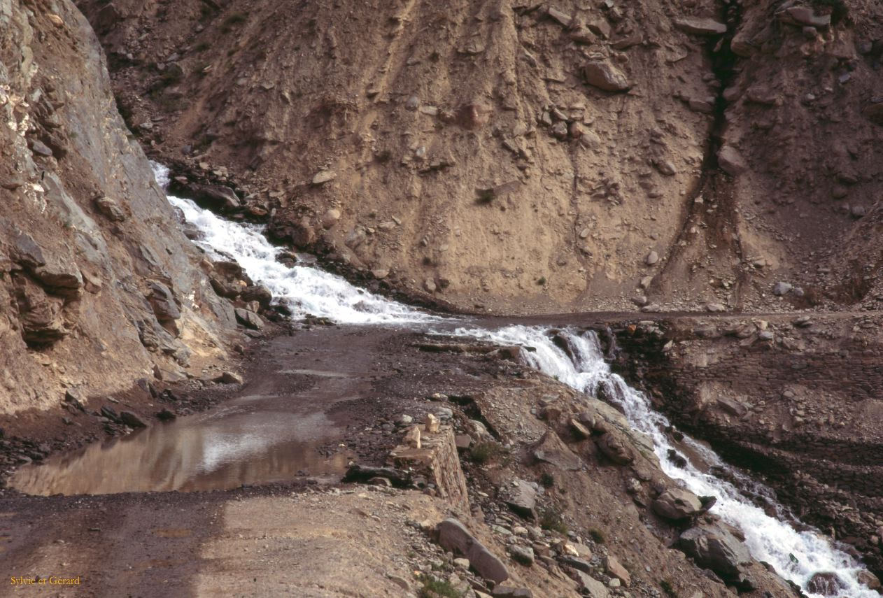 F 27 Ladhak Leh-Manali Highway Inde 1995-182