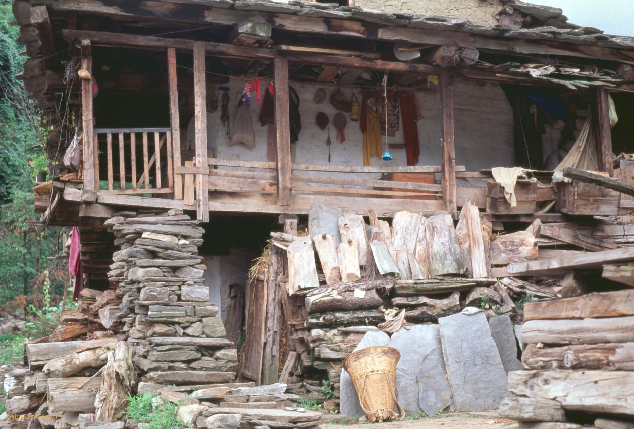 G 20 Autour de Manali Kulu Vallée de Kulu Himachal Pradesh Inde 1995-204