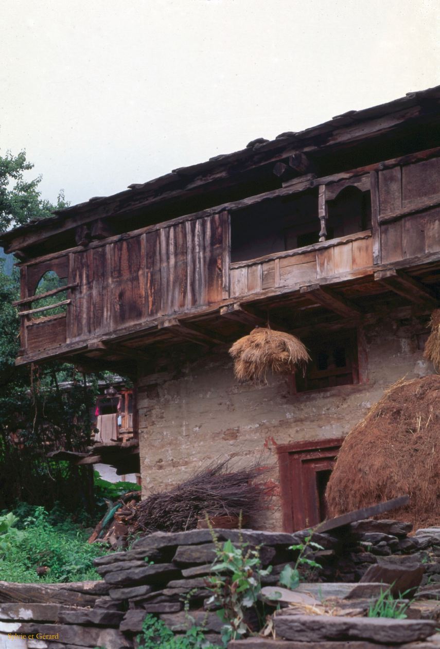 G 21 Autour de Manali Kulu Vallée de Kulu Himachal Pradesh Inde 1995-205