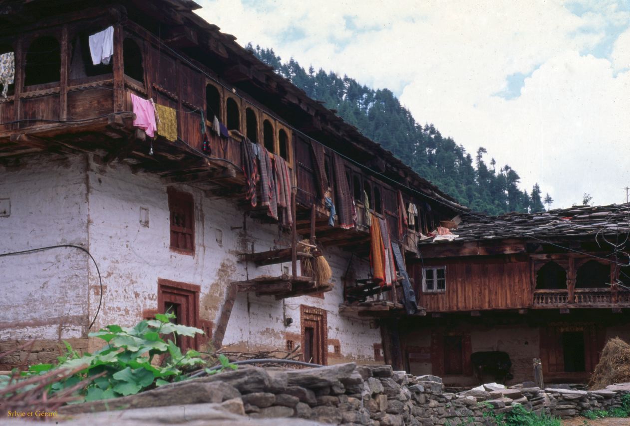 G 29 Autour de Manali Kulu Vallée de Kulu Himachal Pradesh Inde 1995-213