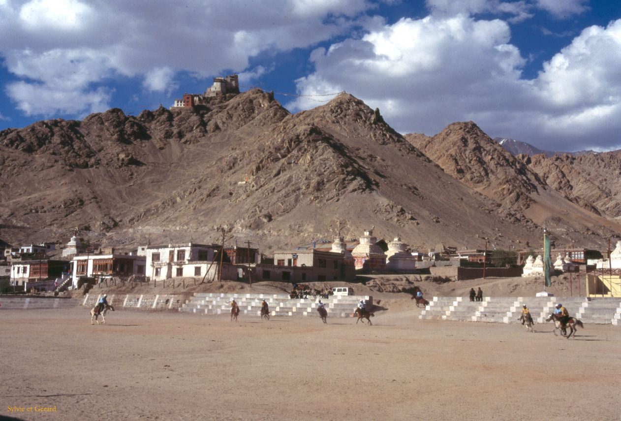 A 20 Ladhak Leh joueur de polo Ladhak Inde 1995-014