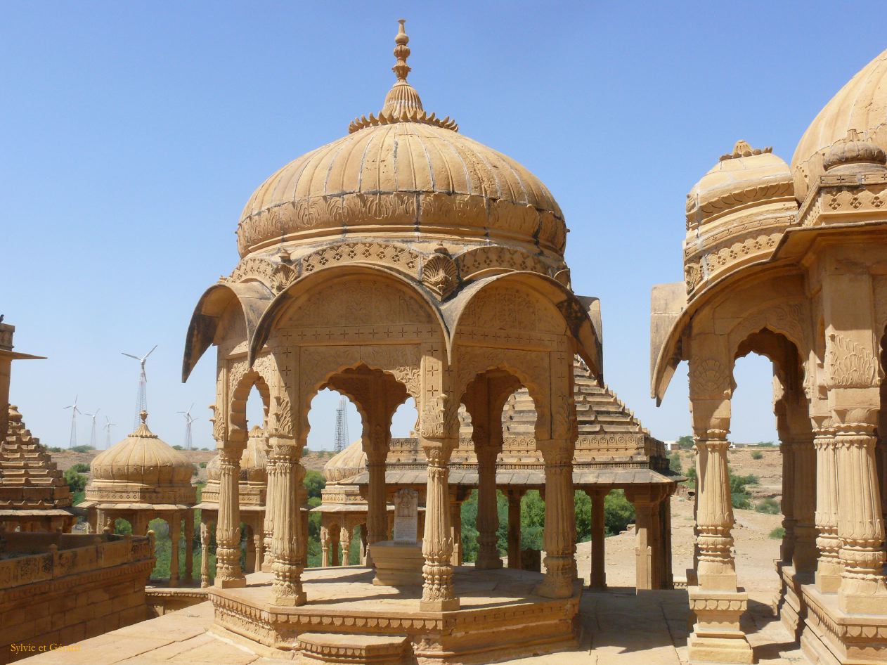 F Jaisalmer les Cénotaphes Bada Bagh 5