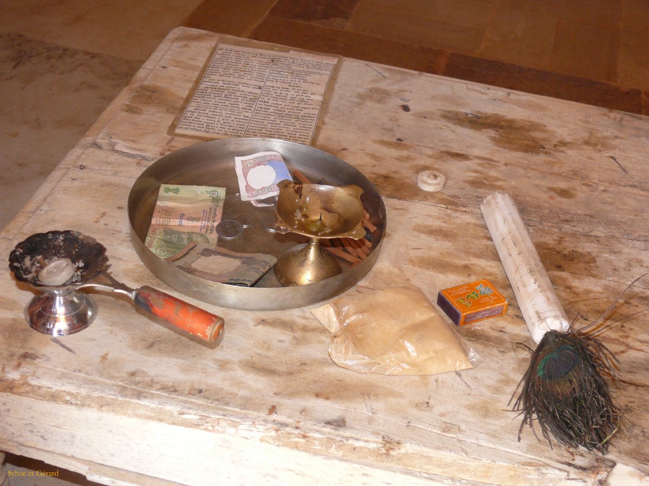 F Jaisalmer Temple Jain Amar Sagar 6