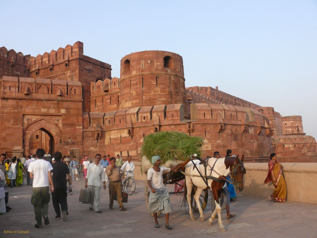 K AGRA 31 Fort Rouge