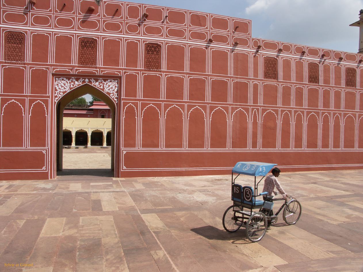 C Jaipur City Palace 7