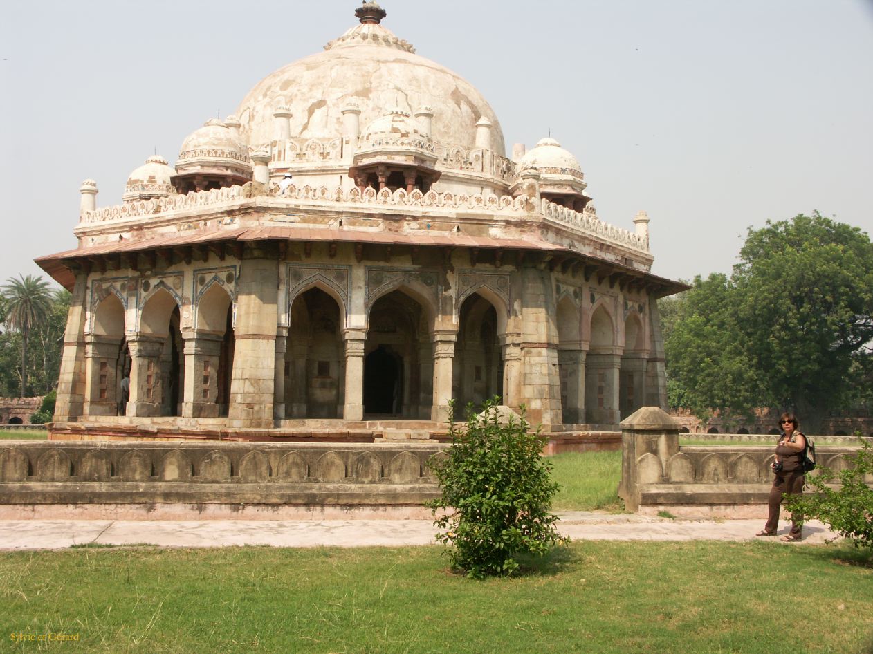 B Delhi Humayun's Tumb 1