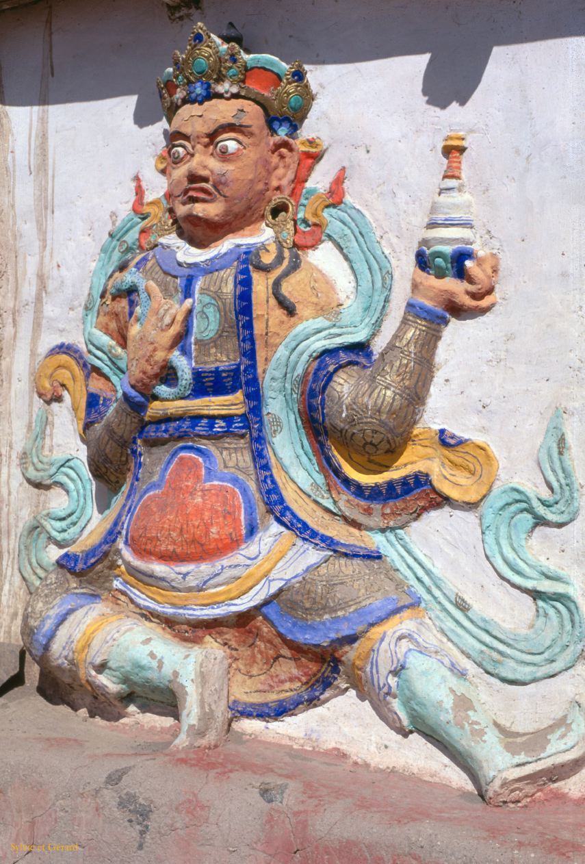 73 Thiksé dessin sur un chorten Ladhak Inde-1991-071