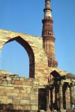 13 Dehli Fort Rouge Qutb minar Inde-1991-013