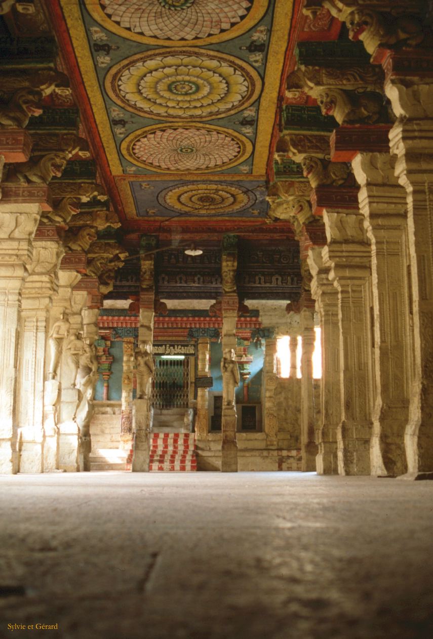07 Maduräi Temple Minakshi Tamil Nadu Inde 1983-092