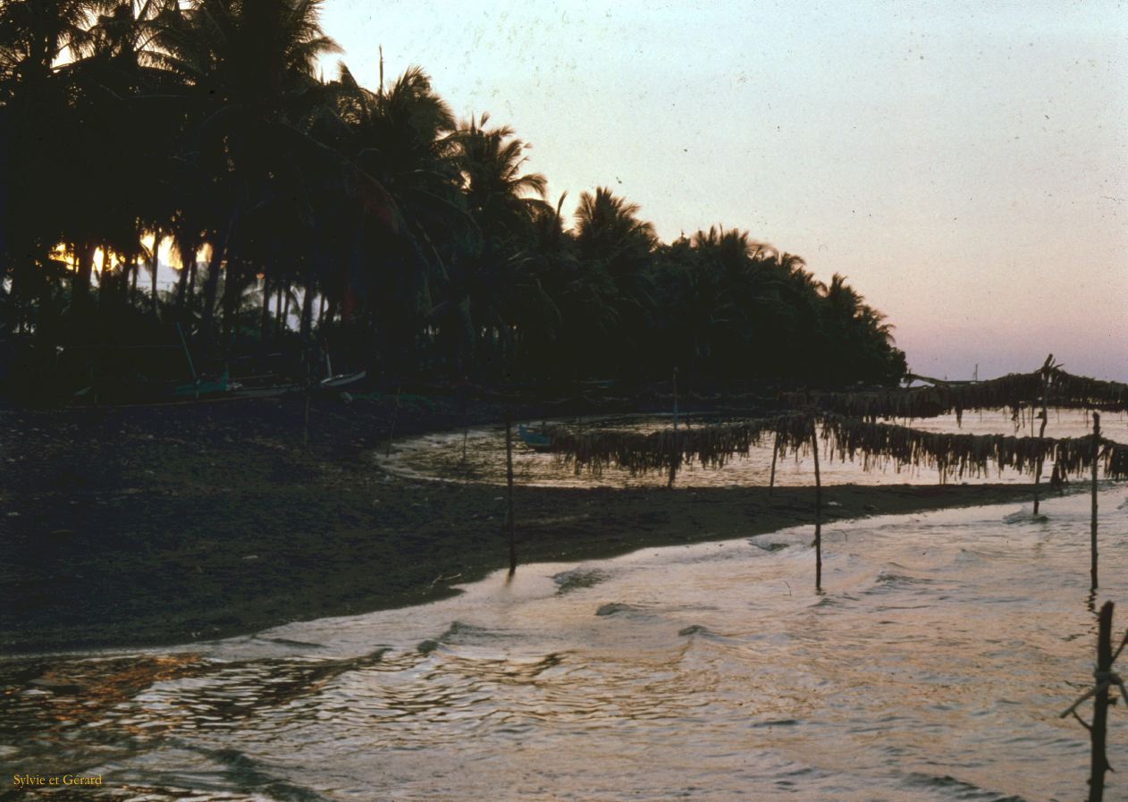 Java Bali 1989-099 Bali plage au coucher du soleil