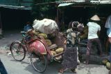 Java Bali 1989-026 Jogjakarta le marché avec des jacquiers 