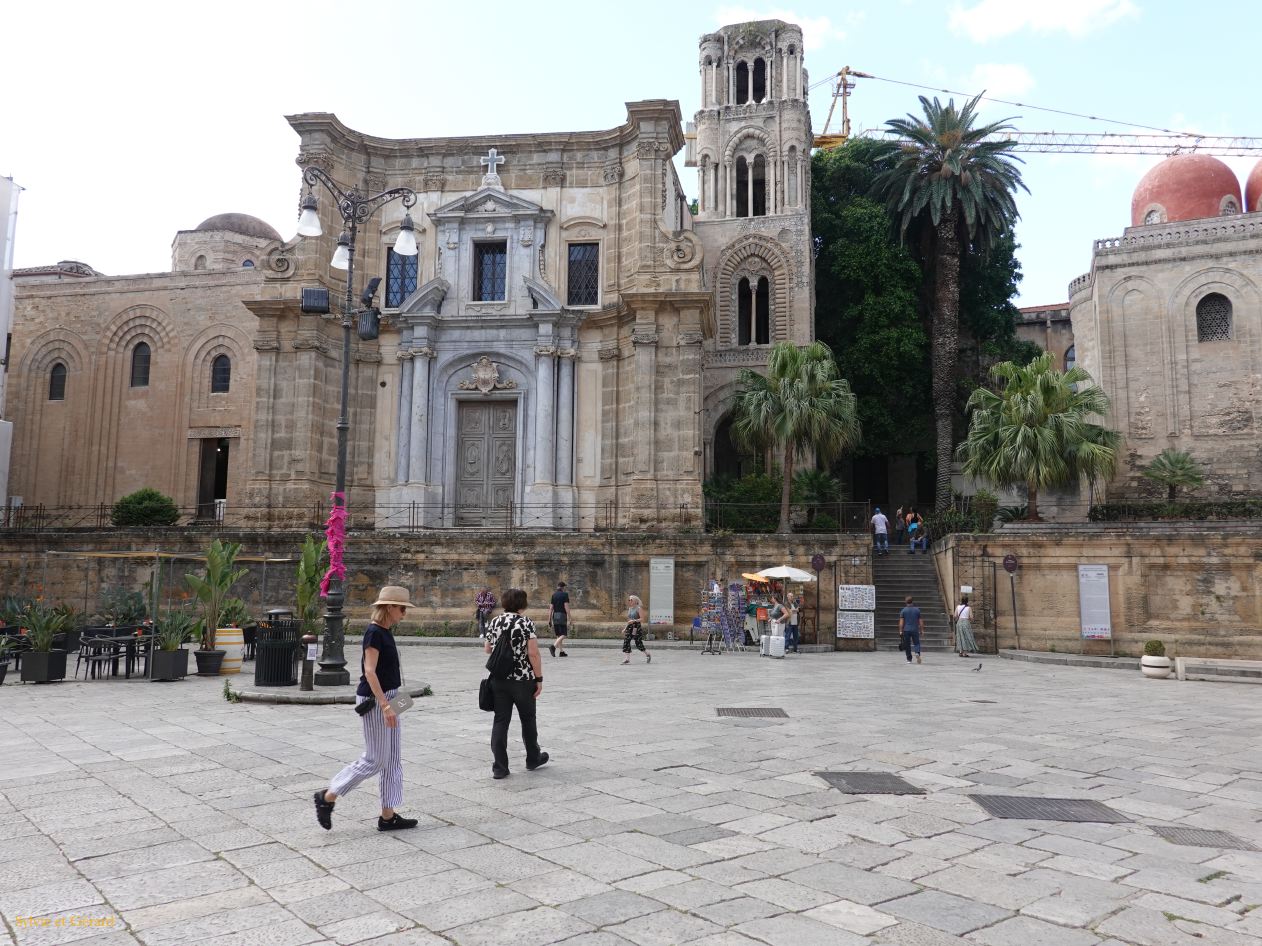 004 Palerme piazza Bellini - la Martorona - extérieur DSC03243