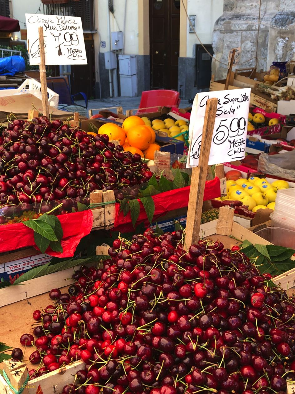 067 Palerme quartier du marché du Capo  IMG_2789