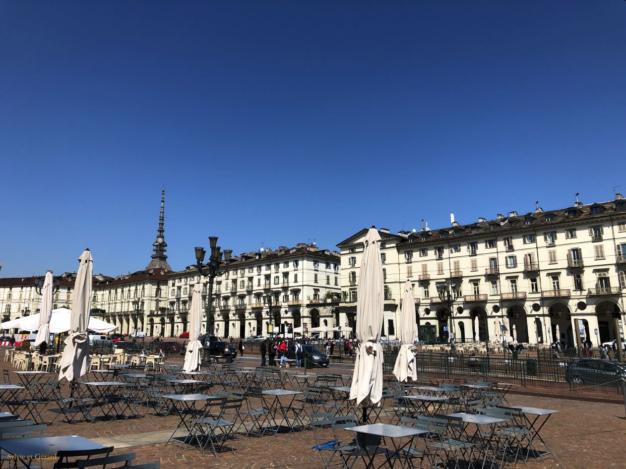 28 Turin piazza Vittorio Veneto - via Pô  IMG_2274
