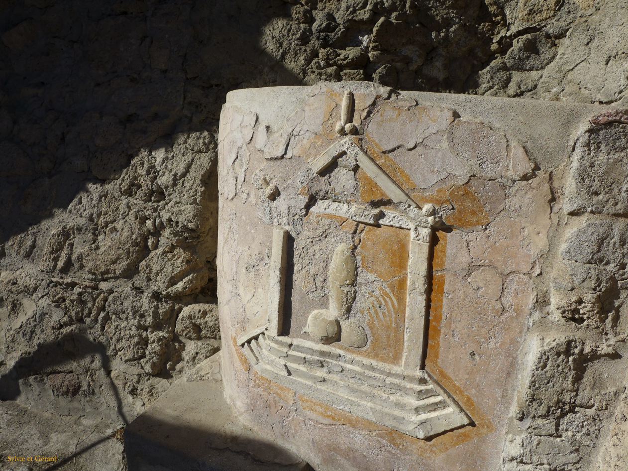 050 Pompei via della fortuna P1360169