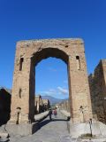 048 Pompei torre e via di Mercurio P1360088