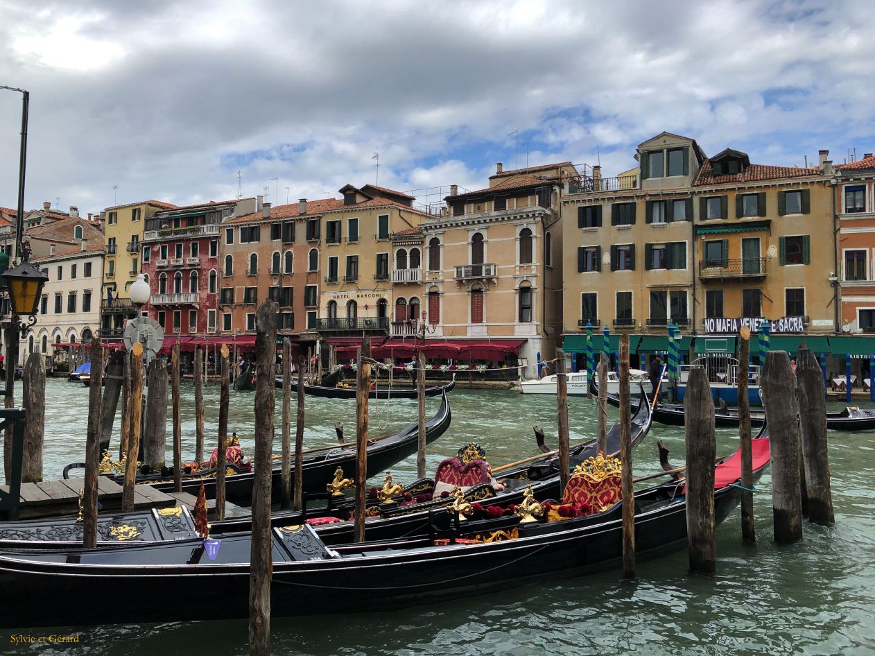 100 Canal Grande autour du Rialto 30 mai IMG_1213