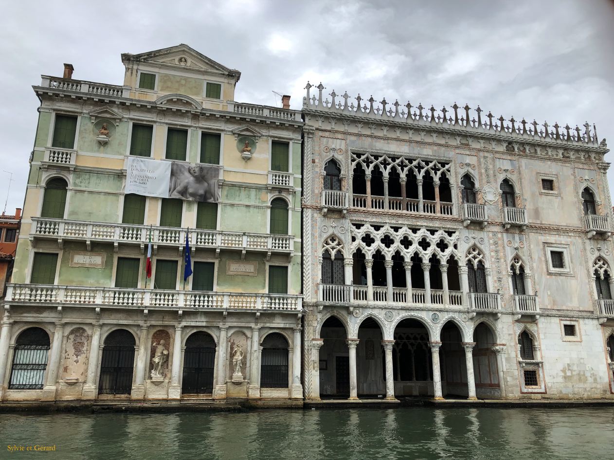 113 Canal Grande de Piazzale Roma jusqu'au Rialto 30 mai palazzo Miani Coletti Giusti et Ca d'Oro IMG_1199