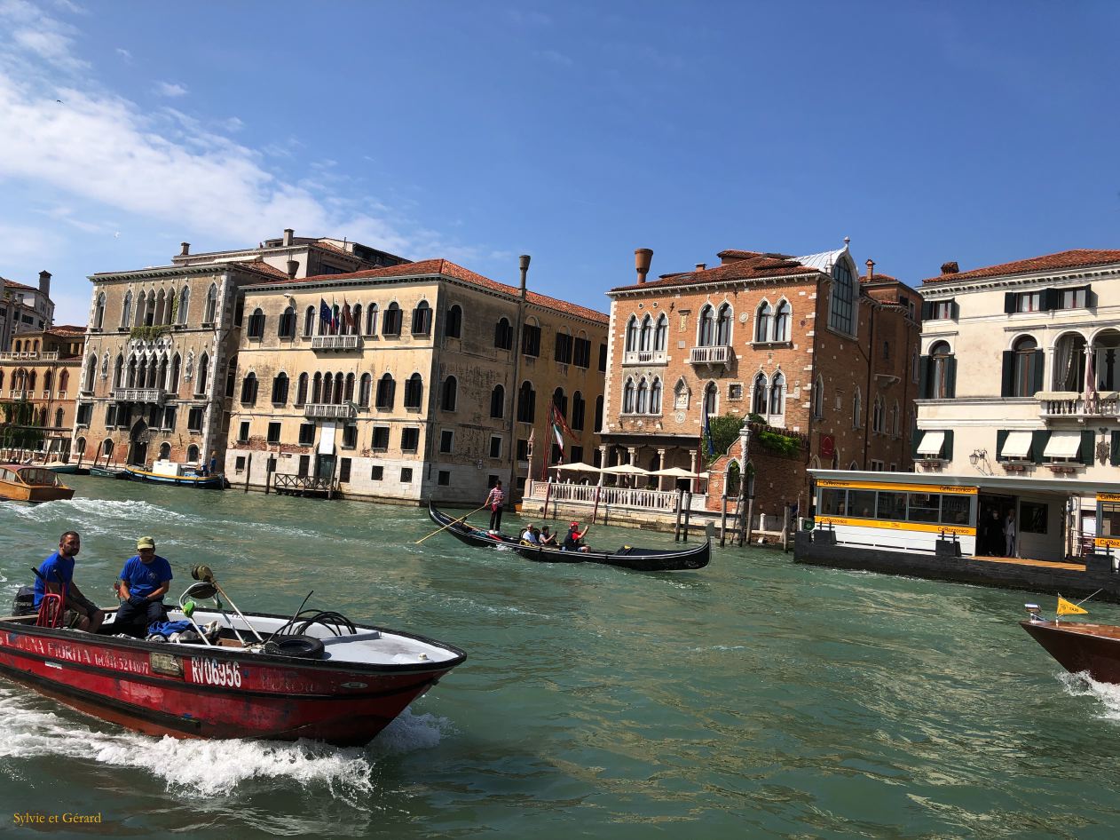 118 Canal Grande du Rialto à San Marco palazzo Stern - palazzo Moro - palazzo Loredan dell'ambasciatore  IMG_1307
