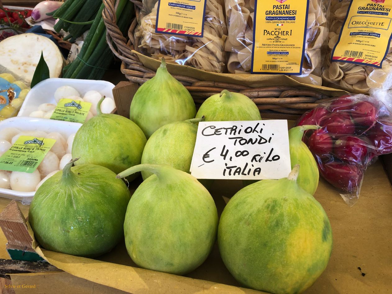 404 San  Polo Rialto la Pesceria IMG_1571