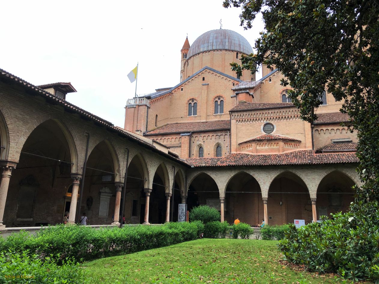 010 Padoue Basilica di Sant'Antonio les cloîtres IMG_1560