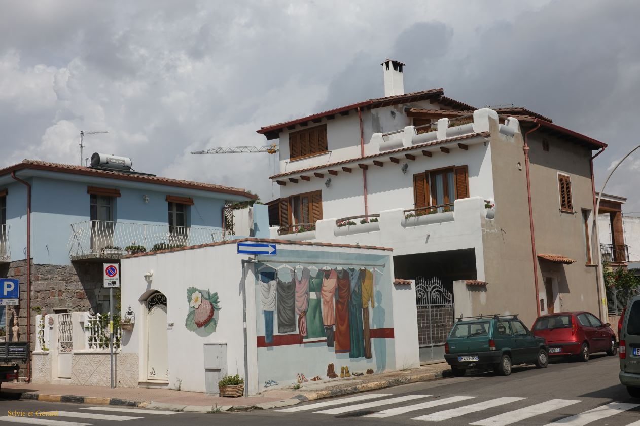 15  San Sperate la ville et les murales  DSC04213