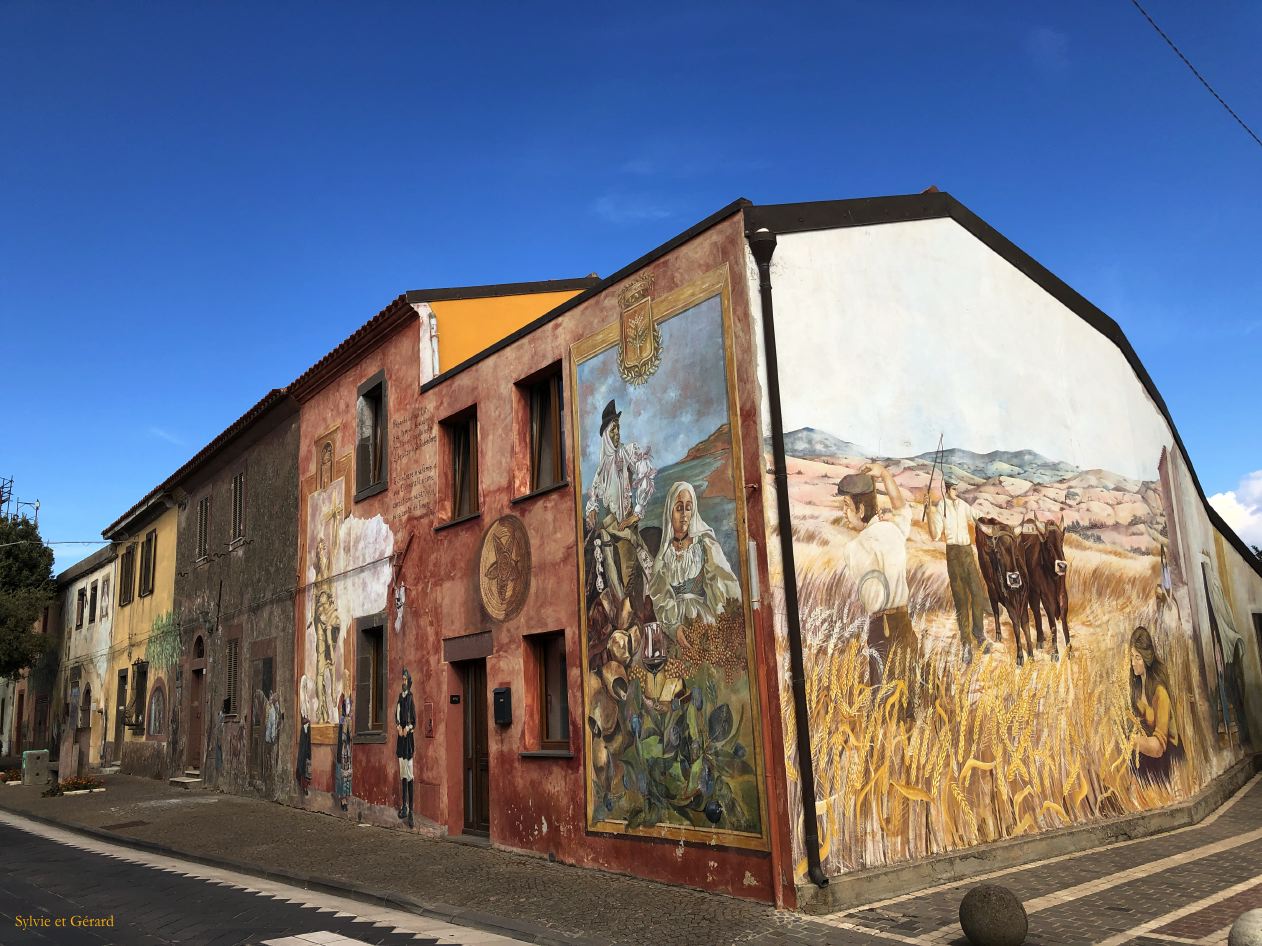 23    Tinnura les murales IMG_6411