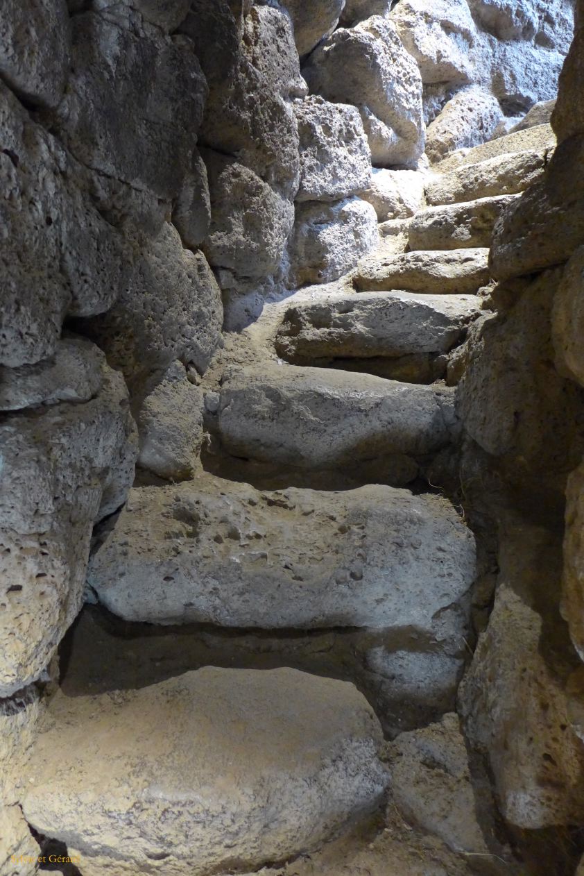 27    Torralba nuraghe Santu Antine 6 P1280007