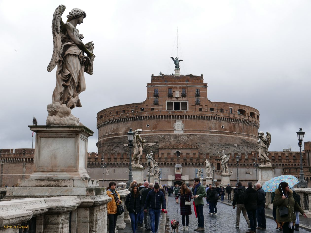 Castel San Angelo 1 le pont 