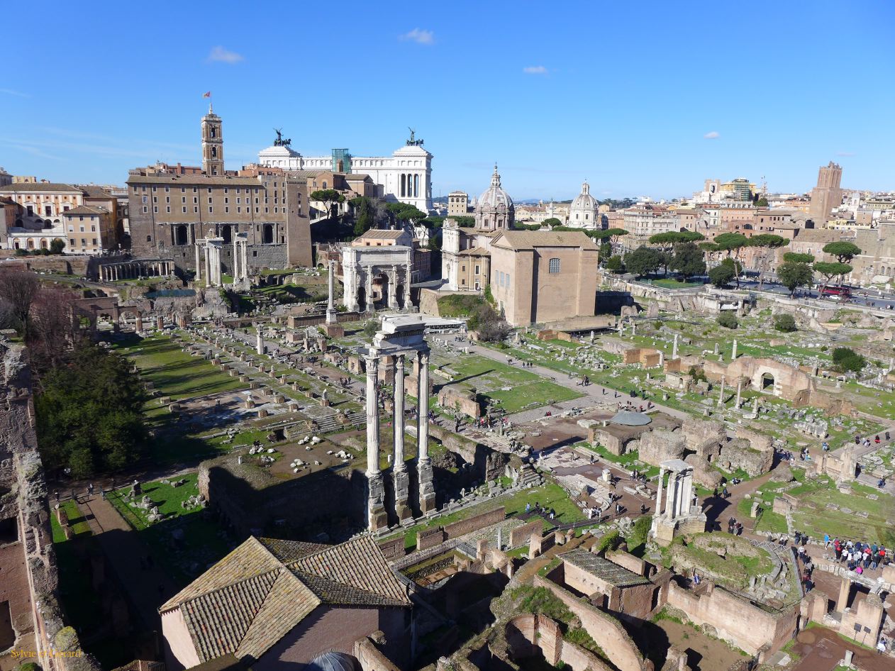 Forum romain en hauteur