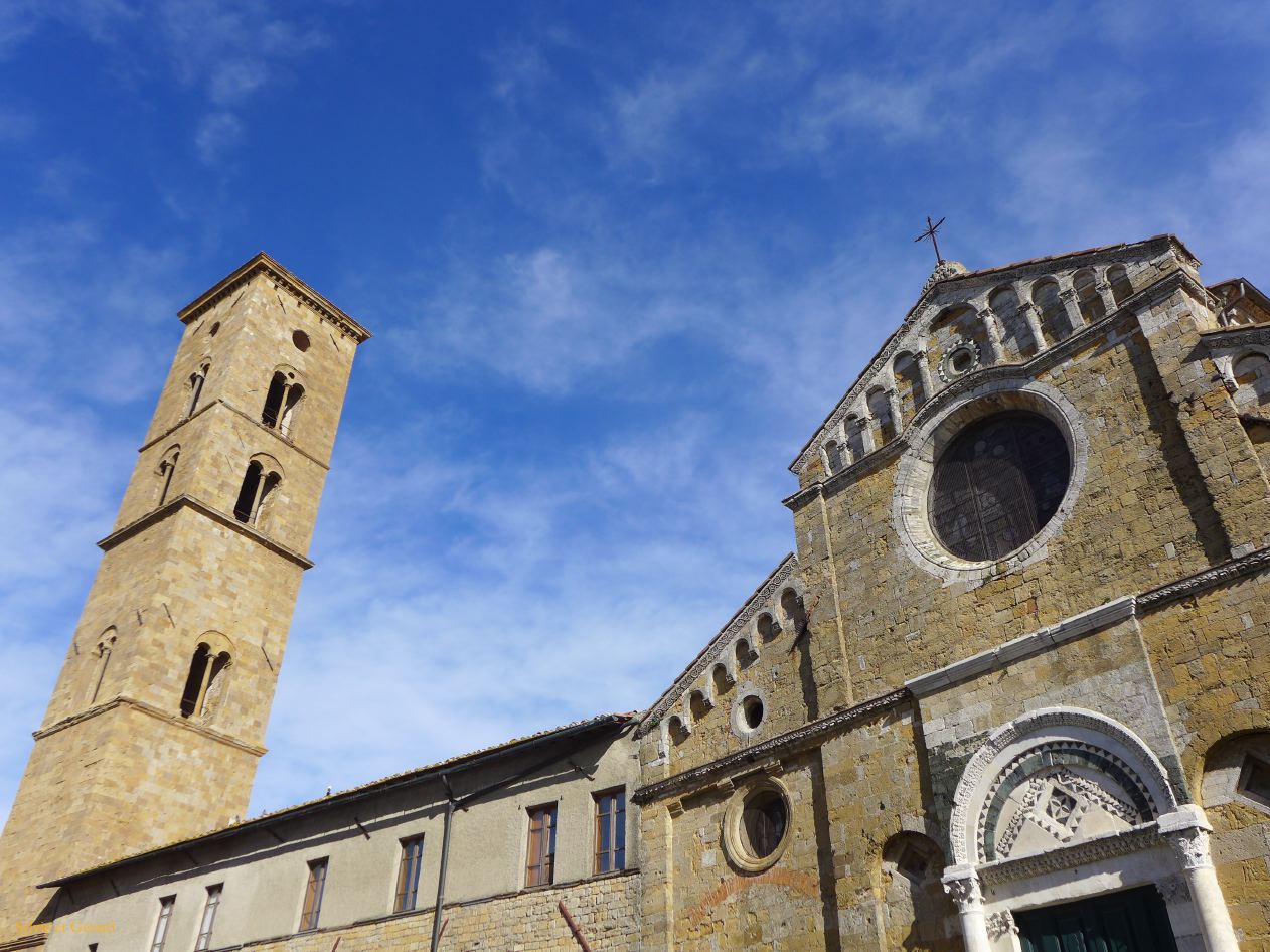 Voltera 12 campanille du 15e