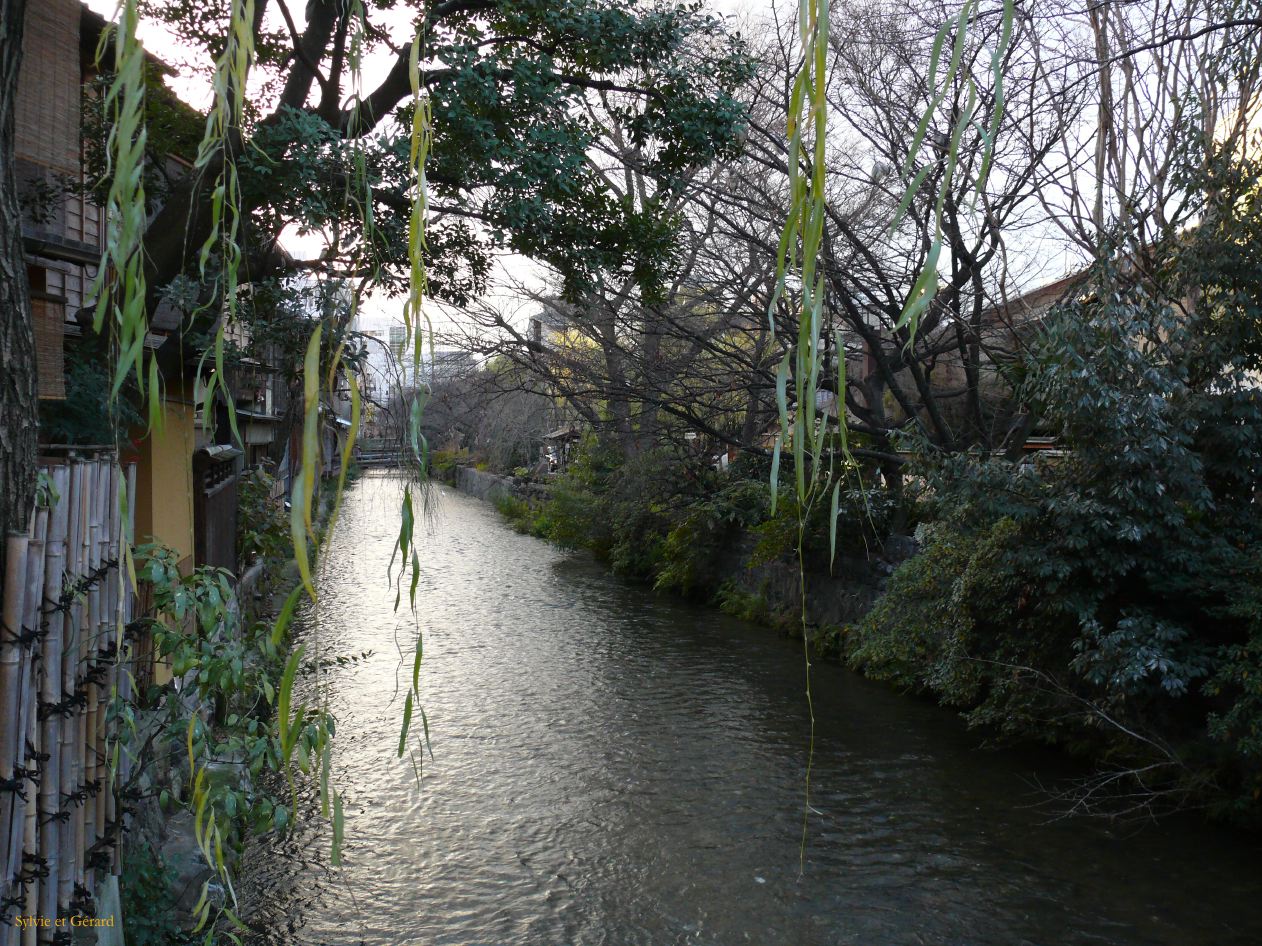 0143 KYOTO Quartier de Gion
