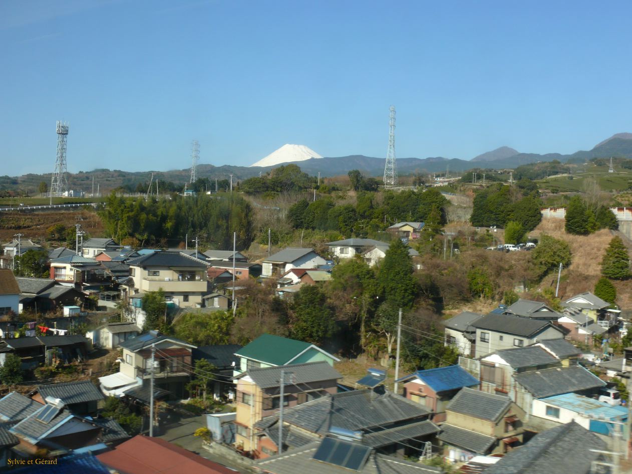 0274 vue du train Mont Fuji 