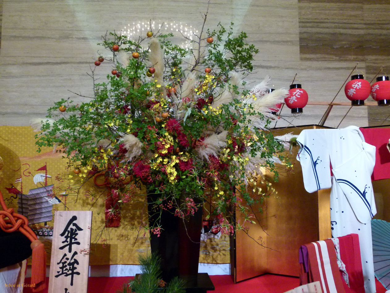 010 Nagasaki Kunchi exposition des cadeaux