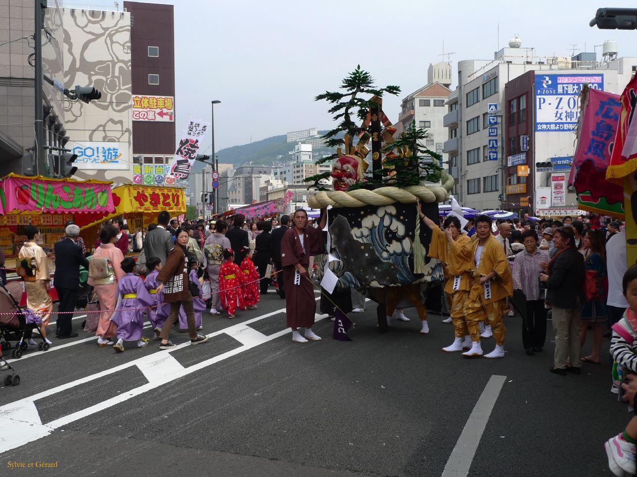 035 Nagasaki le Kunchi 