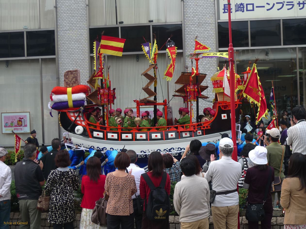 052 Nagasaki le Kunchi 