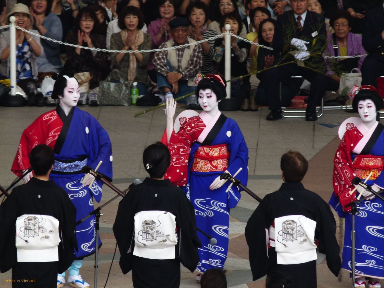 072 Nagasaki Kunchi Hon-odori Kouya-machi